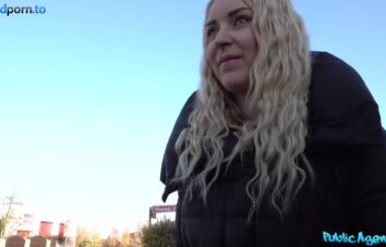 Picture - Public Agent – Tourist pervert fucking  with blonde for money